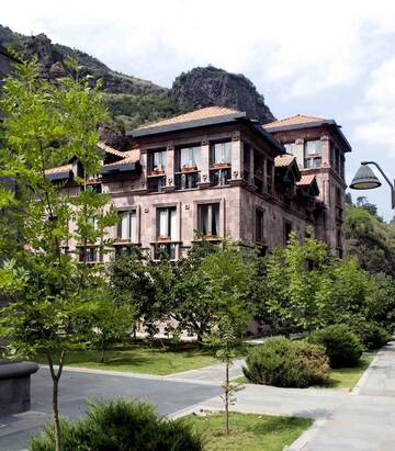 Фотографии Отель Tufenkian Avan Dzoraget Hotel г. Дзорагет (Армения) №4 Фото Отель Tufenkian Avan Dzoraget Hotel г. Дзорагет 4