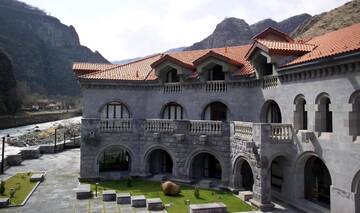 Фотографии Отель Tufenkian Avan Dzoraget Hotel г. Дзорагет (Армения) №3 Фото Отель Tufenkian Avan Dzoraget Hotel г. Дзорагет 3